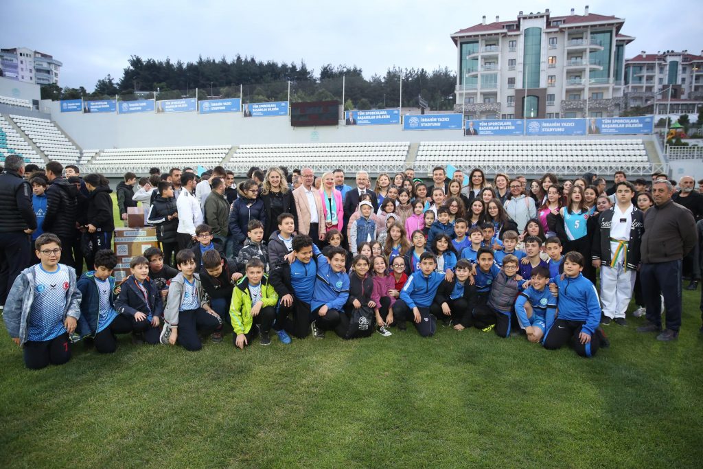 Nilüfer Belediyesi’nden amatörlere güç katacak destek