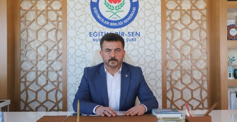 BAŞKAN ACAR, “BÜTÜNLÜĞÜMÜZÜ BOZMAK İSTEYENLERİN İLK HEDEFİ ANNELER OLMAKTADIR”