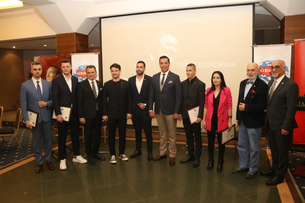 GESİAD SİNERJİ TOPLANTISI’NIN KONUĞU MÜFİT CAN SAÇINTI OLDU