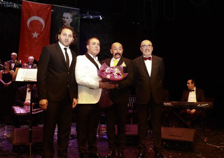   DİNLEYİCİLERDEN TAM NOT ALDILAR…