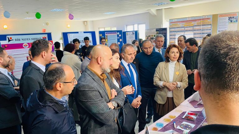 Hisar Anadolu Lisesi 2. Bilim Fest Etkinliği Gerçekleştirdi