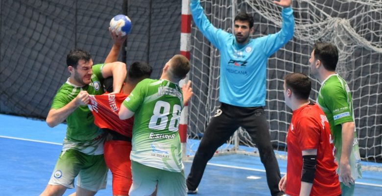 Nilüferli hentbolcular sezonu galibiyetle kapadı