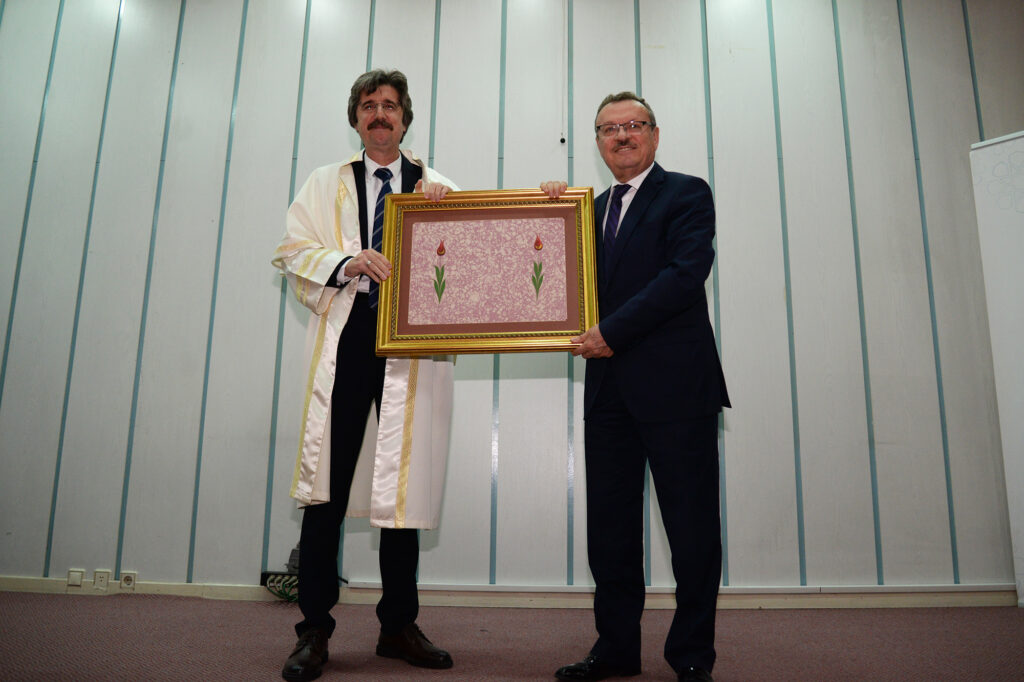 BUÜ Rektörlüğü’nde devir-teslim tamamlandı