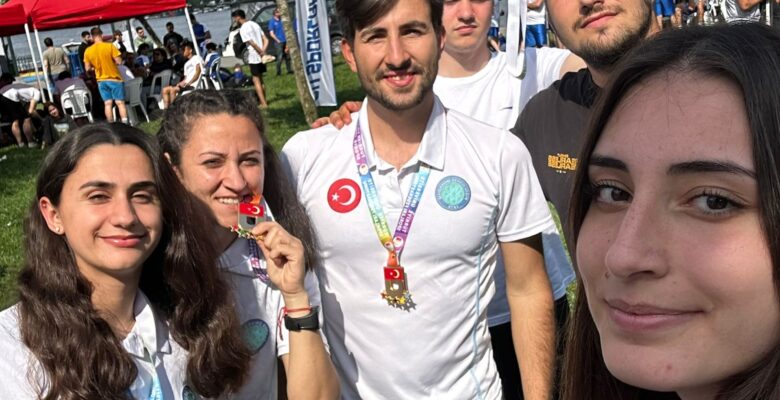 BUÜ’lü kanoculardan önemli başarı