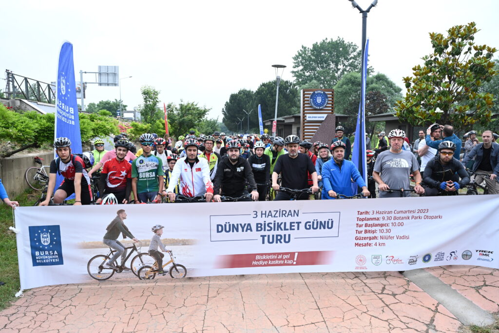 Dünya Bisiklet Günü’nde pedal çevirdiler