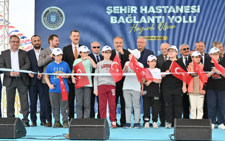 Bursa’ya hizmet sağanağı