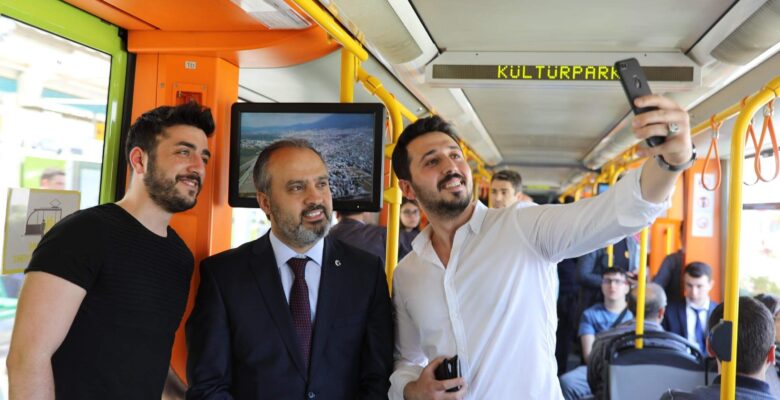 Üniversite adaylarına ücretsiz ulaşım