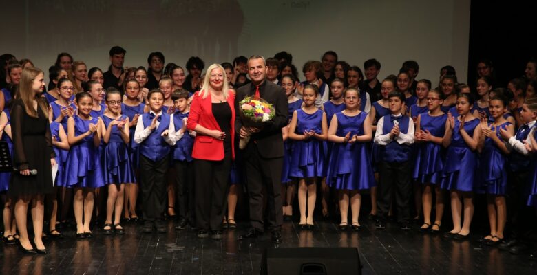 Çocuk ve Gençlik Koroları performanslarıyla alkış aldı