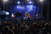Ormanda caz müzikle keyifli gece