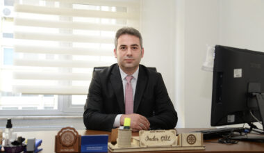BUÜ’de yeni Personel Daire Başkanı Önder Gül oldu