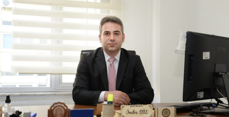 BUÜ’de yeni Personel Daire Başkanı Önder Gül oldu