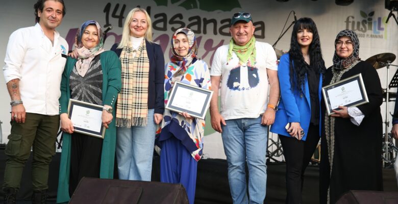 Enginar cennetinde renkli festival