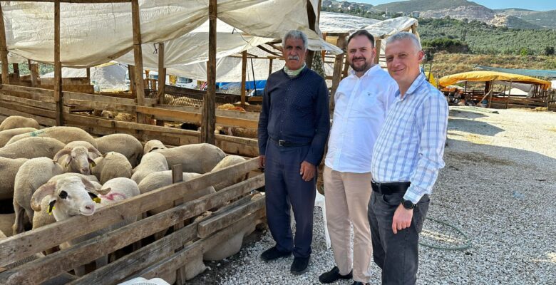 Yıldız; “Kurban Satıcılarına Kulak Verin”