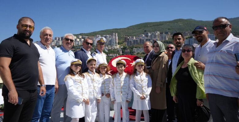 Gemlik’te kabotaj bayramı coşkuyla kutlandı.
