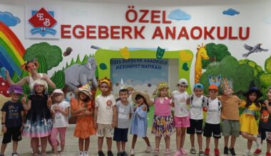 Şapkalarını Konuşturdular