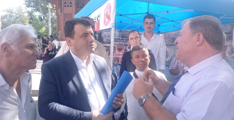 EMEKLİLER BURSA’DAN TEPKİ VERDİ…