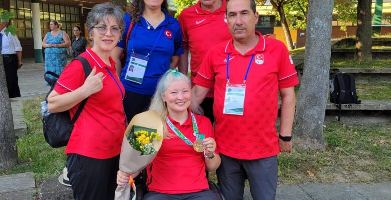 Büyükşehir’li milli sporcu dünya üçüncüsü oldu