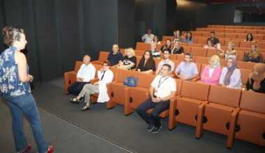 ÖZEL DORUK HASTANELERİ, EĞİTİM PROGRAMLARI İLE DE ÖNCÜ OLUYOR
