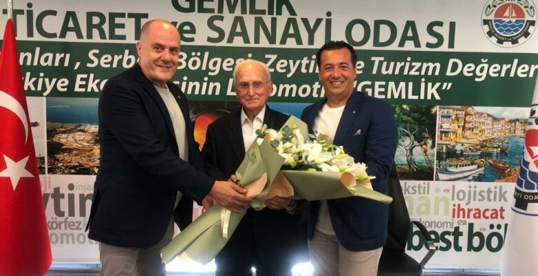 GTSO’dan Akıt’a Şeref Üyeliği Belgesi