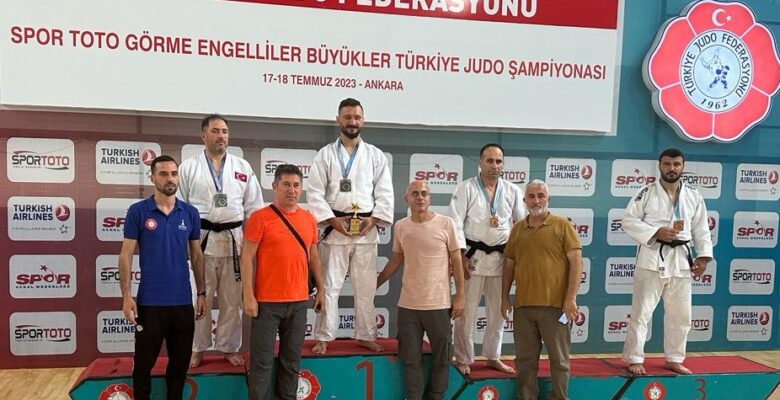 Nilüferli Milli Judocu Türkiye Şampiyonu Oldu