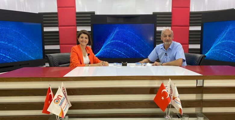 “KADIN GÜÇLENİRSE TÜRKİYE GÜÇLENİR”