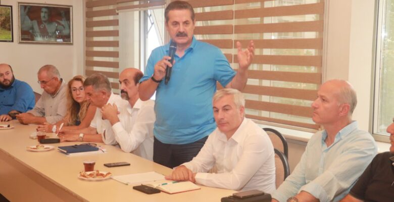 “ARTVİN’İN EN BÜYÜK PROBLEMİ YOL MESELESİ”