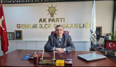 Ak Parti İlçe Başkanı Alemdar, “Belediye’de Neler Oluyor?” diye sordu.
