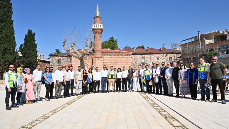 Bursa’nın dönüşümüne akademik bakış