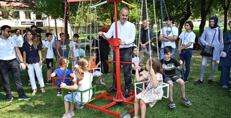 Eskimeyen oyunlar, Büyükşehir’le sokakta