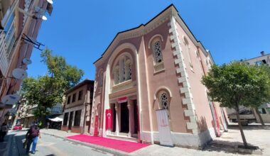 Restore Edilen Balıkpazarı Camii Hizmete Açıldı
