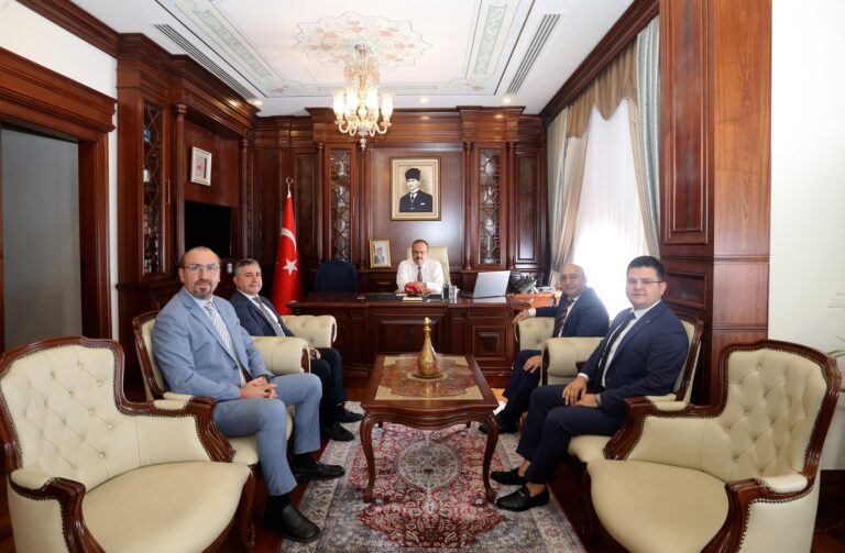 ARSİYAD’DAN VALİ CANBOLAT’A ZİYARET