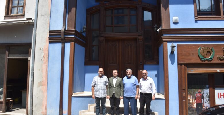 “YARALARIMIZI HEP BİRLİKTE SARIYORUZ”