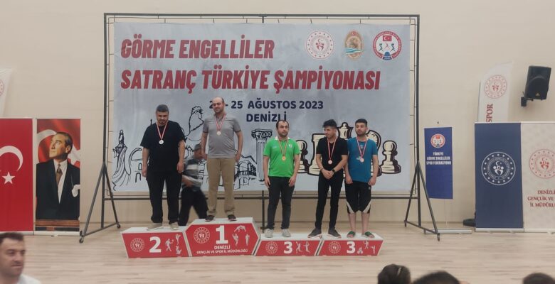 Nilüfer Belediyesi GESK’ten satrançta 3 madalya