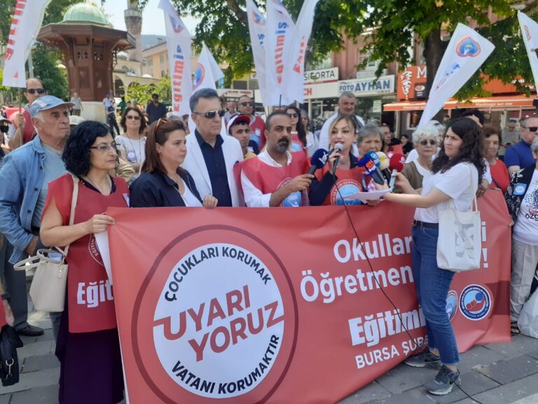 Bursa’da Alacaklı Kapıda, Okullar Borç Batağında