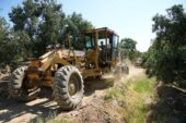 GEMLİKLİ ÇİFTÇİYE ARAZİ YOLU DESTEĞİ