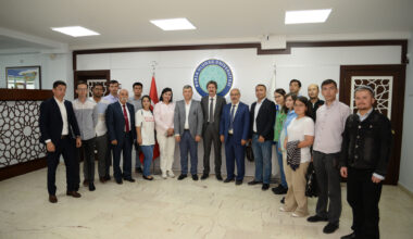 BUÜ’den Özbek akademisyenlere yaz semineri BUÜ’den Özbek akademisyenlere yaz semineri