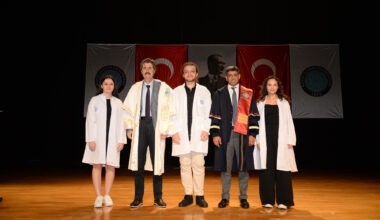 Diş Hekimi adaylarına beyaz önlük töreni