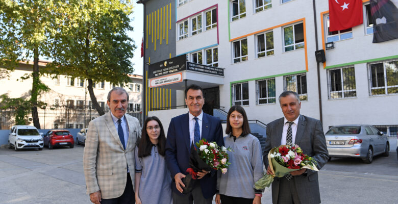 Başkan Dündar tarih bilincinin önemine dikkat çekti