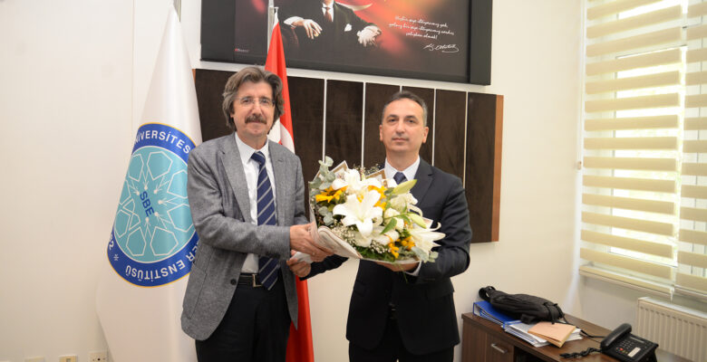 Sosyal Bilimler Enstitüsü’nde yeni Müdür Prof. Dr. Sezgin Kaya oldu