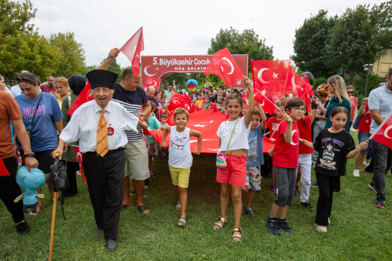 Yaz tatiline coşkulu veda