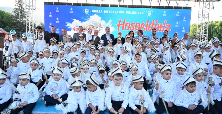 Bursa’da toplu sünnet şöleni