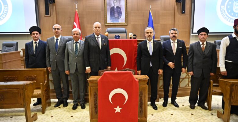 101 yıllık keder ve sevinç meclise taşındı