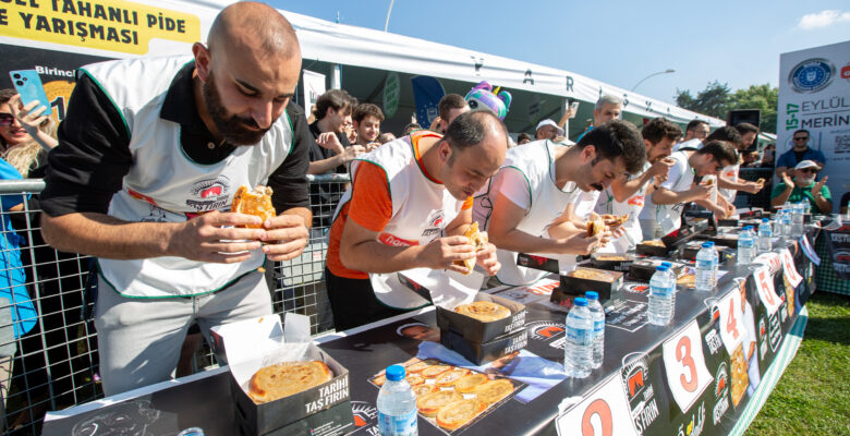 8 Tahinli pide yedi, 10 altın kazandı
