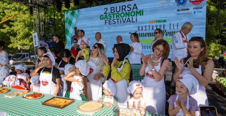 Gastronomi festivaline 3 günde 500 bin ziyaretçi