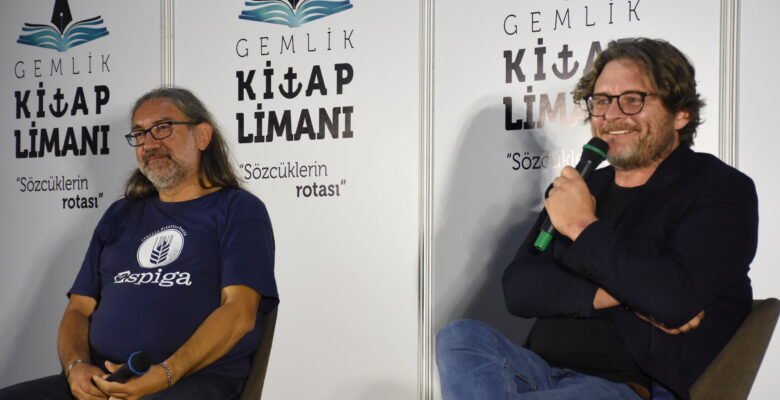 Müzik ve edebiyatı harmanlayan yazarlar: Tuna Kiremitçi ve Murat Meriç!