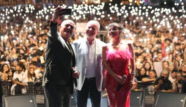 Gemlik Zeytini Festivalinde Göksel Rüzgarı Gemlik Zeytini Festivalinde Göksel Rüzgarı