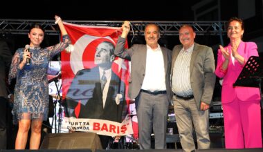 MÜRSEL KARA İNCİR ŞENLİĞİ İLE RENKLENDİ
