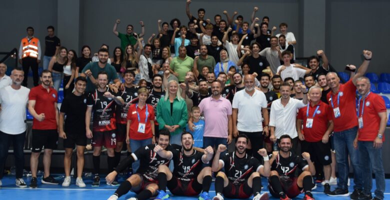 Çekişmeli maçın galibi Nilüfer Belediyespor