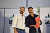 Parlak: “Kitap yazmak can simidi oldu”