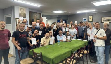 İŞİTME ENGELLİLER YENİDEN REFAH PARTİSİ DEDİ